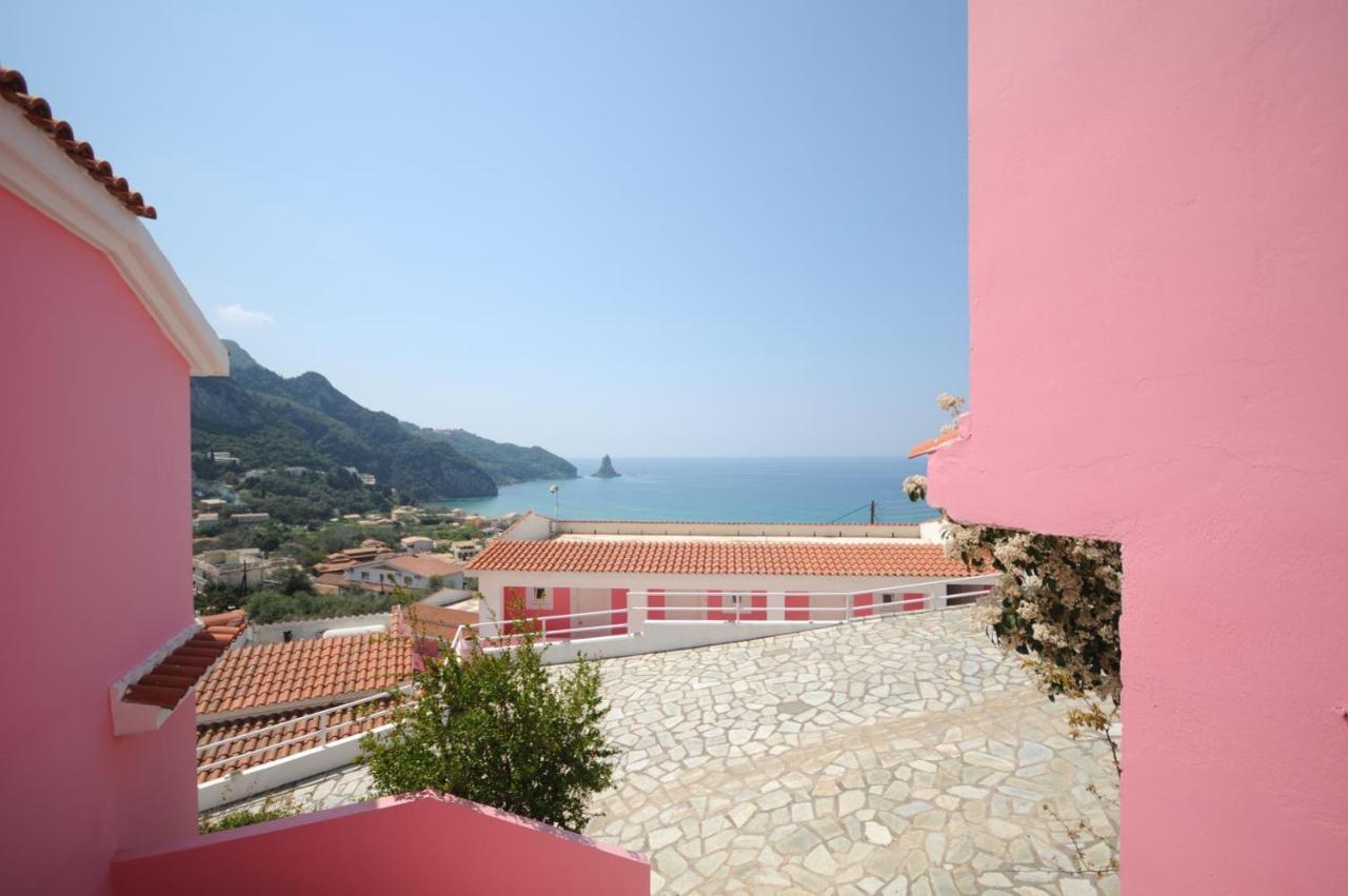 Pink Palace Beach Resort Agios Gordios (Corfu) Exterior foto