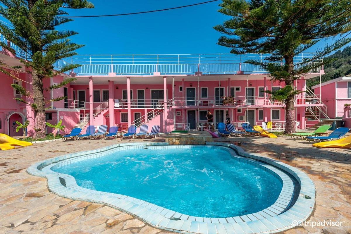 Pink Palace Beach Resort Agios Gordios (Corfu) Exterior foto