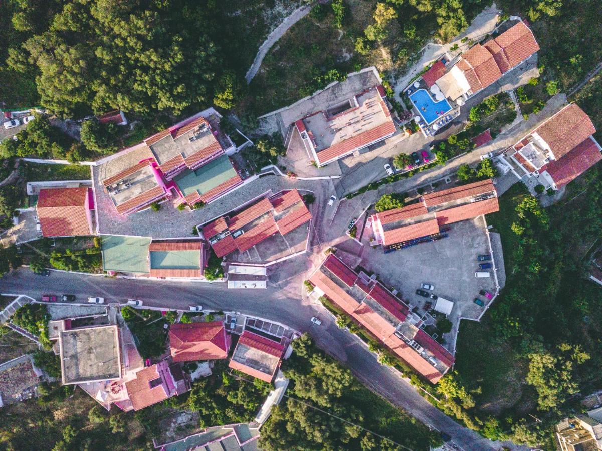 Pink Palace Beach Resort Agios Gordios (Corfu) Exterior foto