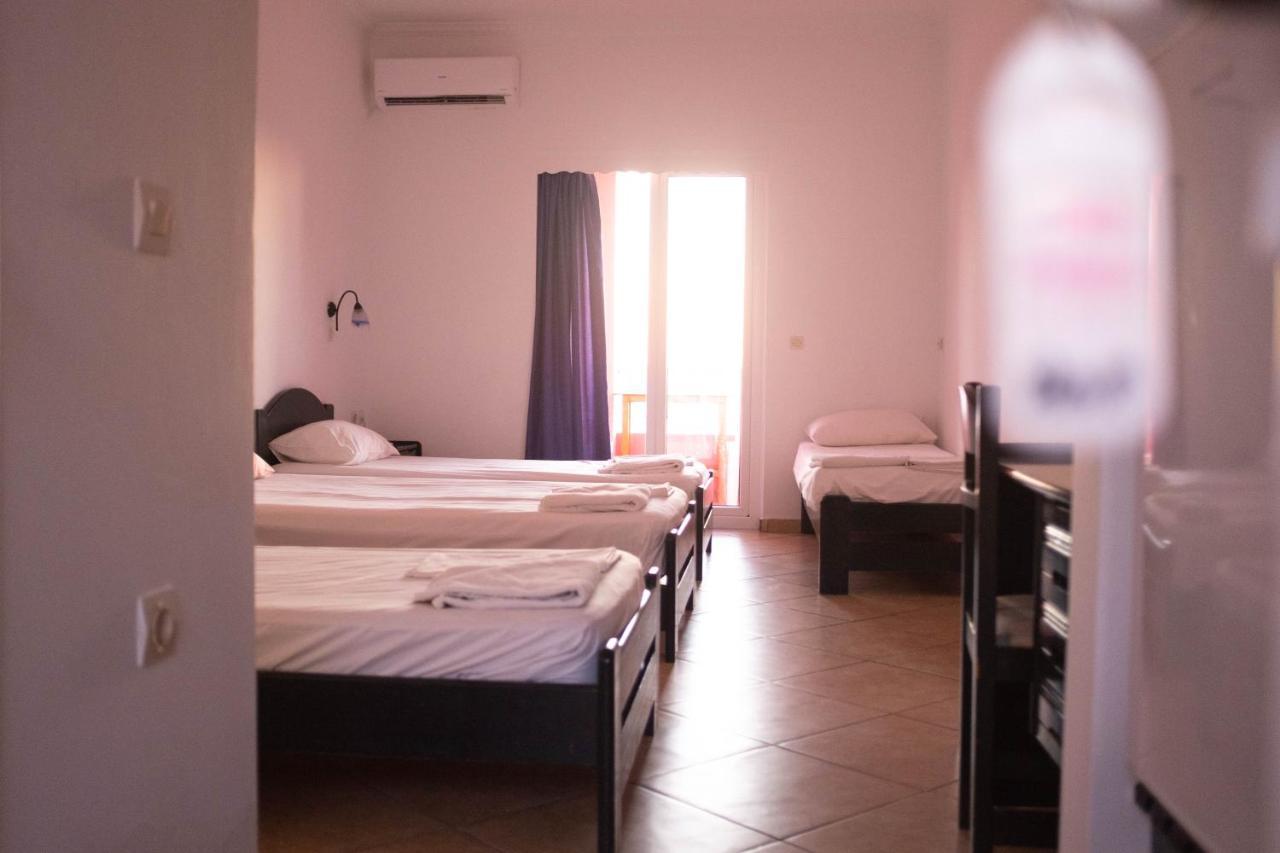 Pink Palace Beach Resort Agios Gordios (Corfu) Exterior foto